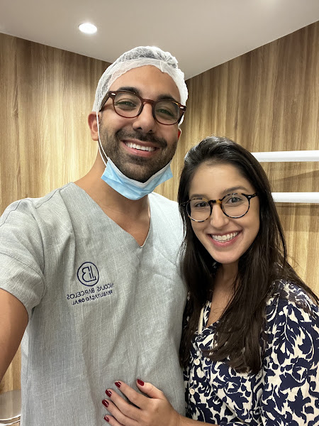 Foto 3 de Dr. Nicolas Barcelos - Cirurgião Dentista, implantodontista e protesista.