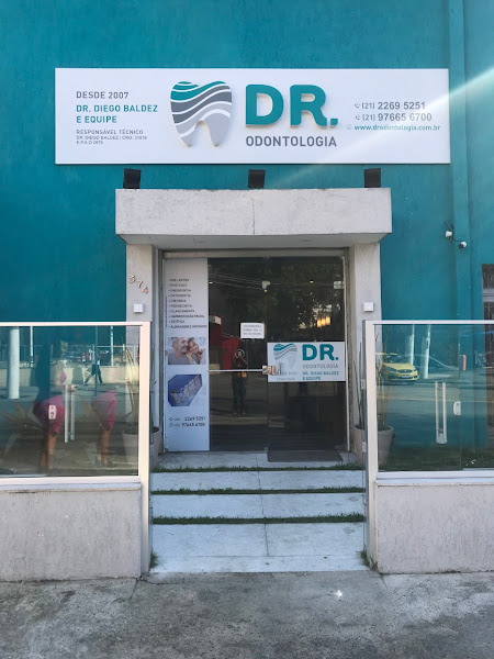 Foto 3 de DR Odontologia Meier - Atendemos todas as especialidades