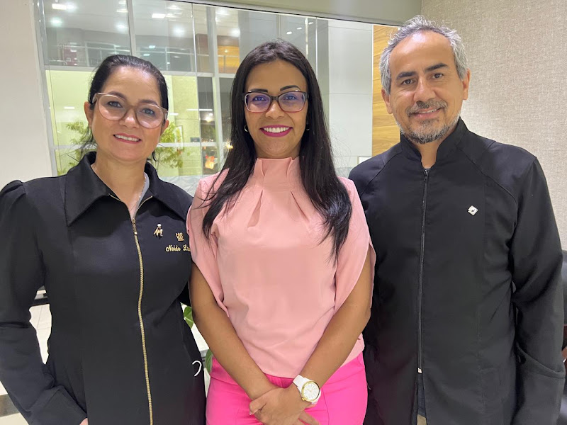 Foto 2 de Dr. Oscar Martinez, Estética Dental