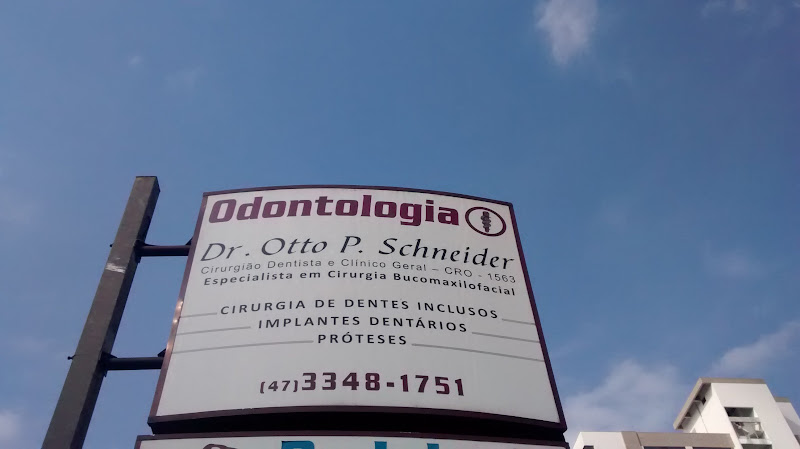 Foto 3 de Dr. Otto Pereira Schneider