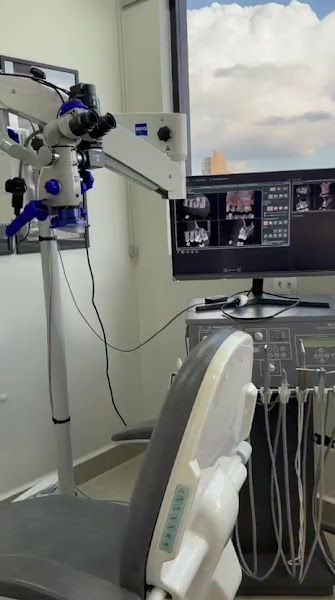 Foto 3 de Dr. Pablo Amoroso / Endodontia Microscópica / Tratamento de Canal