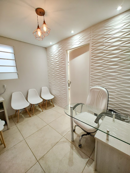 Foto 2 de Drª Paula Fernandes Cirurgiã-Dentista