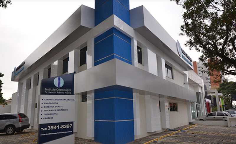 Foto 2 de Dr Paulo Fardim Ortodontia e Prevenção