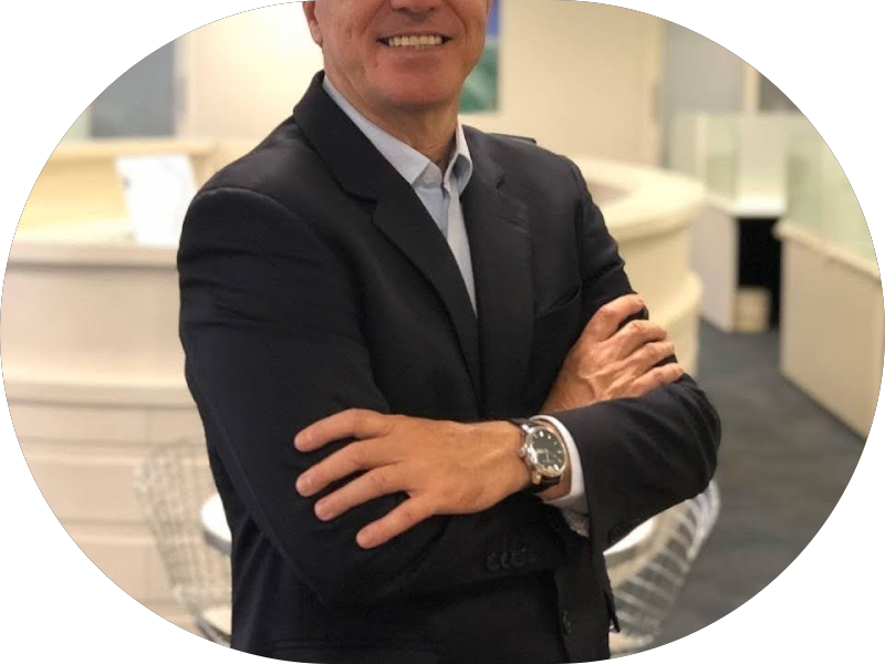 Foto de Dr. Paulo Tescaro Junior - Estética, Implante e Prótese