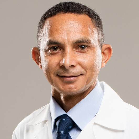 Foto 2 de Dr. Pedro Miranda