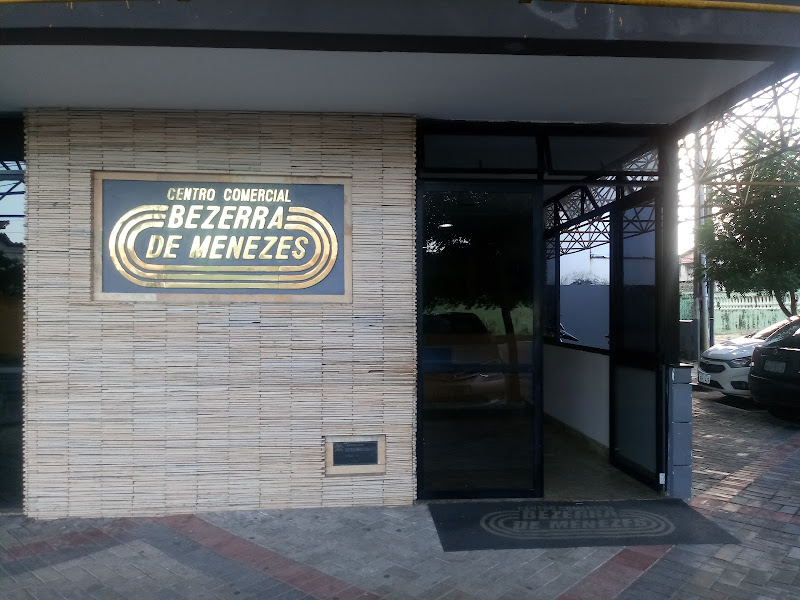 Foto 3 de Dr Perboyre Quinderé Jr