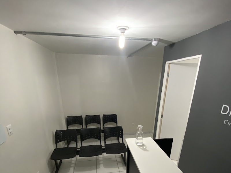 Foto 2 de Dr. Pires - Dentista
