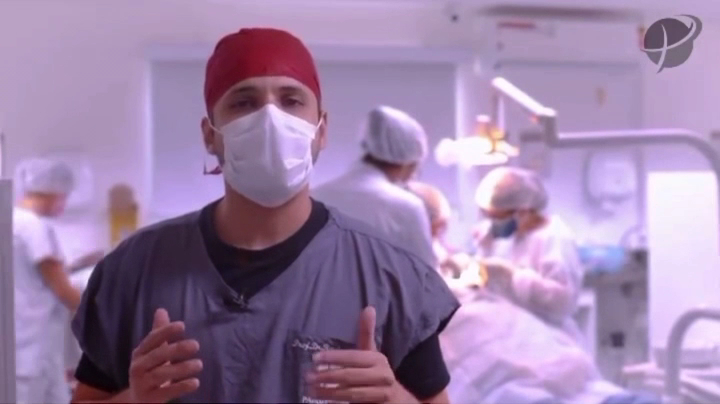 Foto 3 de Dr. Radamés B. Melo - Cirurgião e Traumatologista Bucomaxilofacial - Ortognática - Implantes Dentários