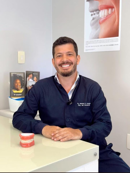 Foto 2 de Dr Rafael Cordeiro Odontologia Avançada.