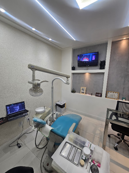 Foto 2 de Dr. Rafael Dourado - Cirurgião Dentista