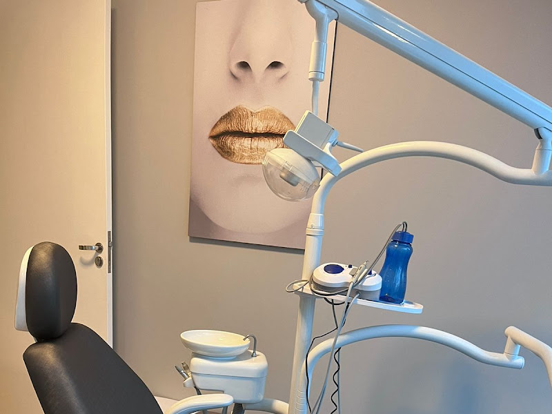 Foto 6 de Dr. Rafael Fernandes | Cirurgião-dentista