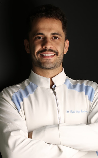 Foto 2 de Dr. Rafael Francia | Facetas | Odontologia Estética