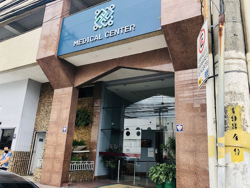 Foto 6 de Dr. Rafael Martins | Clínica Odontológica | Reabilitação Oral | Campos dos Goytacazes RJ