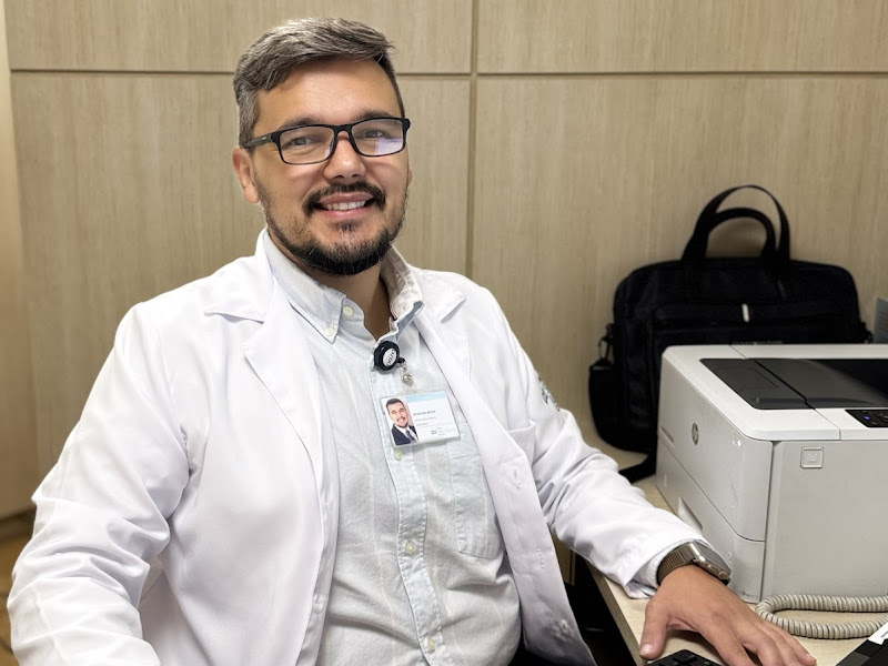 Foto 9 de Dr. Rafael Meira Pimentel - Bucomaxilofacial Adulto E Pediátrico / DTM / Estomatologia / Clínica da Dor / Ortognática