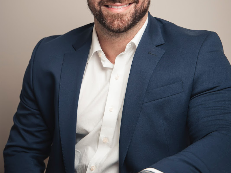 Foto 10 de Dr. Rafael Meira Pimentel - Bucomaxilofacial Adulto E Pediátrico / DTM / Estomatologia / Clínica da Dor / Ortognática