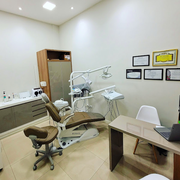 Foto 2 de Dr. RAFAEL NOGARI odontologia inteligente