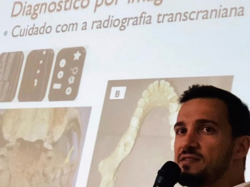 Foto 2 de Dr. Rafael Zeni