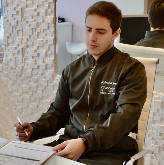 Foto 3 de Dr. Randal Calil Fadel, Dentista