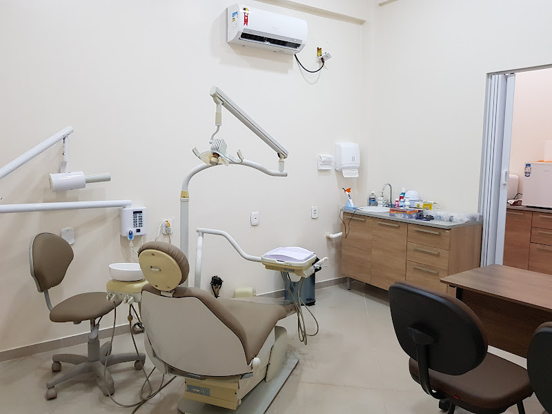 Foto 2 de Dr. Raphael Braga - Cirurgião Dentista