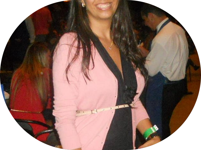 Foto 2 de Dr Raquel Fernandes Albuquerque | Dentista | Clínica Geral | Alinhador Invisível SouSmile | Tratamento do Ronco e Apneia