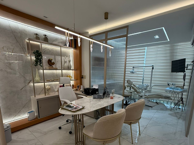 Foto de Dr. Raul Bezerra - Cirurgião Dentista