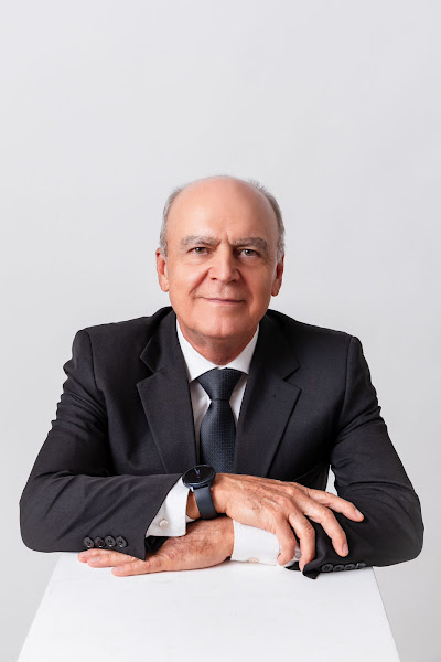 Foto 2 de Dr. Raulino Naves Borges