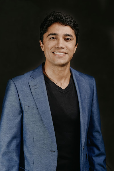 Foto 2 de Dr Renan Santos - Cirurgião Plástico em Cachoeiro de Itapemirim