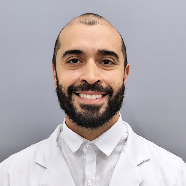 Foto 2 de Dr. Renato Barjona Miranda de Miranda