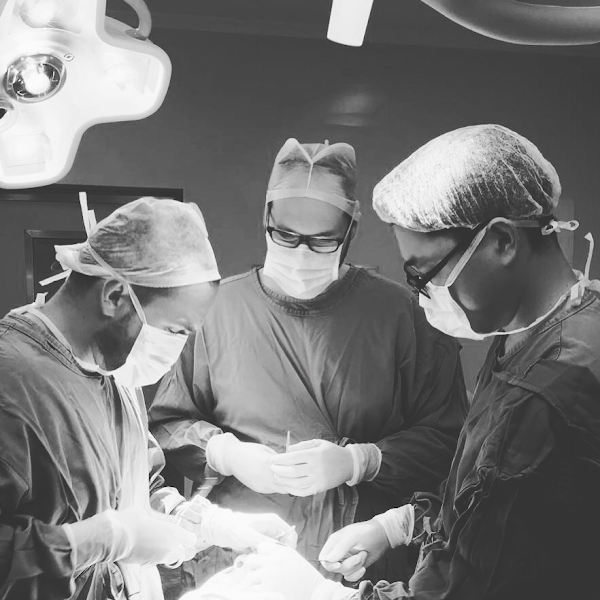 Foto 2 de Dr. Renato Sawazaki - Cirurgia e Traumatologia Buco-Maxilo-Facial