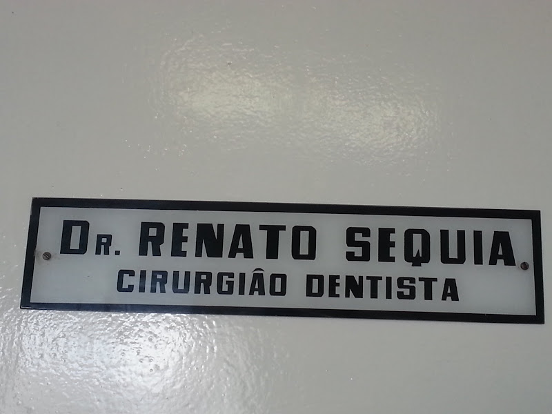 Foto 2 de Dr. Renato Sequia