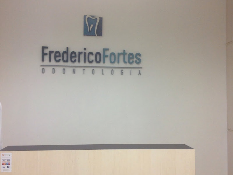 Foto 3 de Dr. Rey Fortes