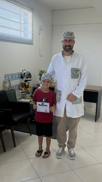 Foto 3 de Dr. Ricardo De Lucca | Prótese | Facetas | Clareamento | Aparelhos | Emergências | Dentistas em Criciúma