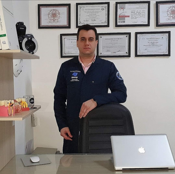 Foto 3 de Dr. Ricardo Fantasia Odontologia