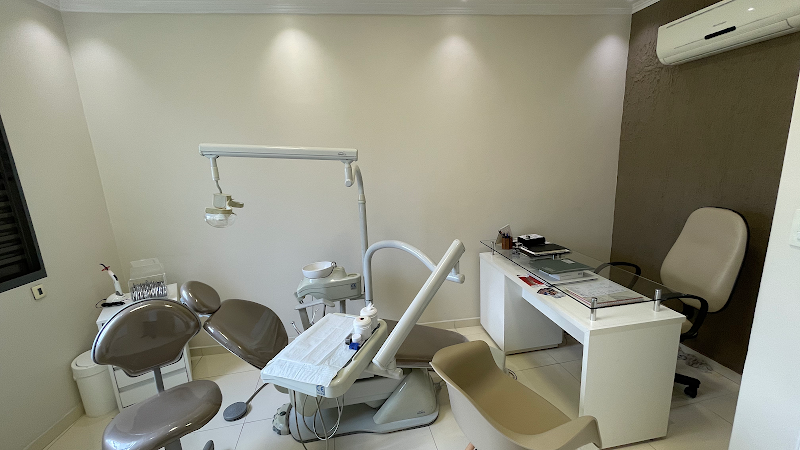 Foto 2 de Dr. Ricardo Garcia - Dentista em Pouso Alegre/MG