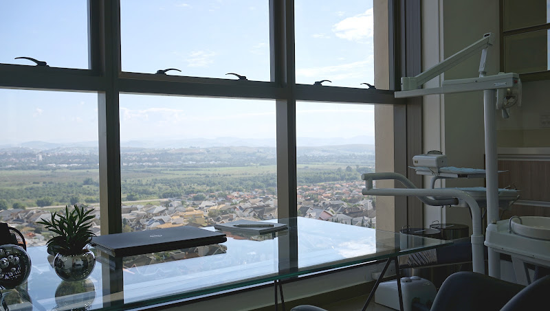 Foto 2 de Dr Ricardo Marin - Cirurgião Dentista