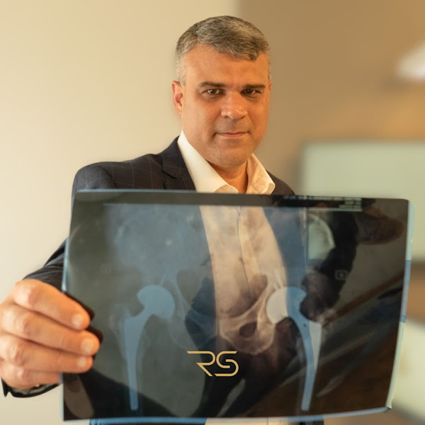 Foto 2 de Dr Ricardo Santana - Especialista Prótese de Quadril em Santos - Artrose de Quadril - Cirurgia Prótese de Quadril em Santos