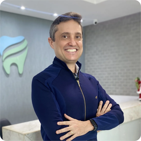 Foto 2 de Dr. Ricardo Uchôa Odontologia - Implantes e Próteses Dentarias