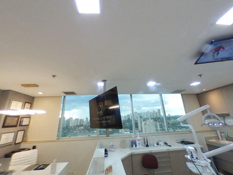 Foto 3 de Dr. Ritchelle Henrique Implante e Estética Dental