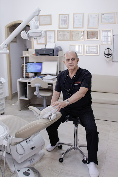 Foto 3 de Dr. Roberto Cesar