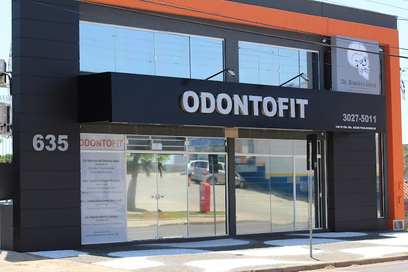 Foto 2 de Dr Roberto Jabur