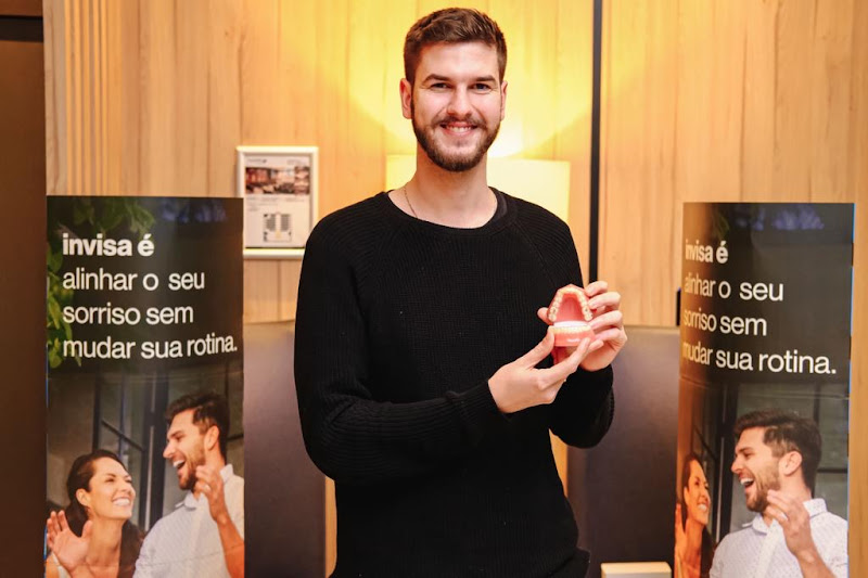 Foto 2 de Dr Robson Marquetti Odontologia Especializada