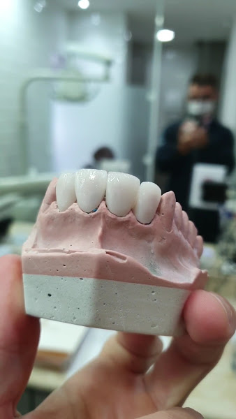 Foto 3 de Dr. Rodolfo Breseghello | Reabilitação Oral & Estética