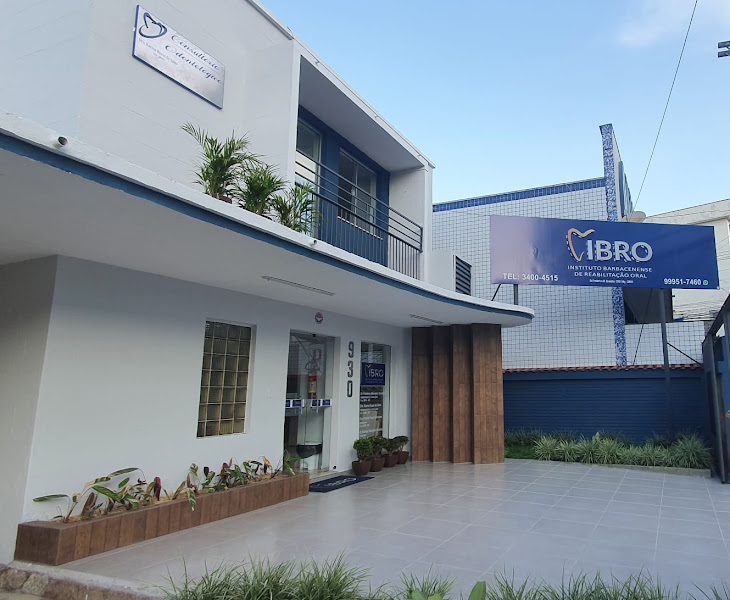 Foto 3 de Dr. Rodrigo Meneghin Brandão - Ortodontista Barbacena