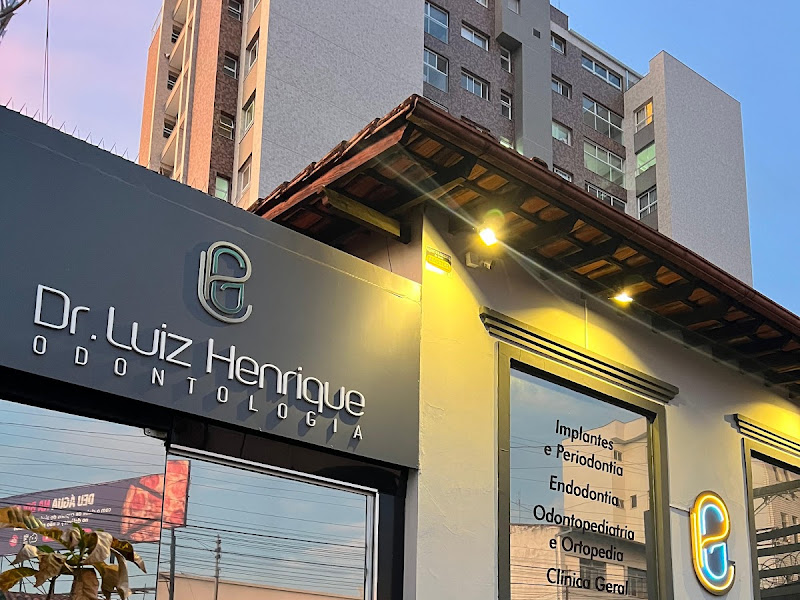 Foto 3 de Dr. Rodrigo Paiva - dentista especialista em prótese dentária