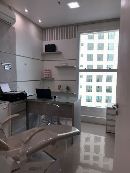 Foto 2 de Dr. Rodrigo Primiceri - Cirurgião Dentista - Periodontia - São José dos Campos