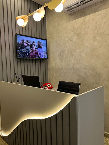 Foto 2 de Dr. Roger Inoue | Cirurgião dentista em Manaus