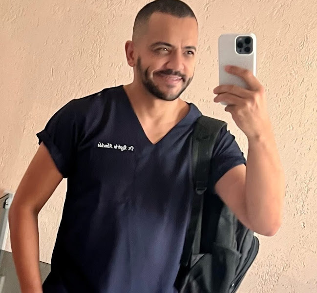 Foto 2 de Dr Rogério Almeida