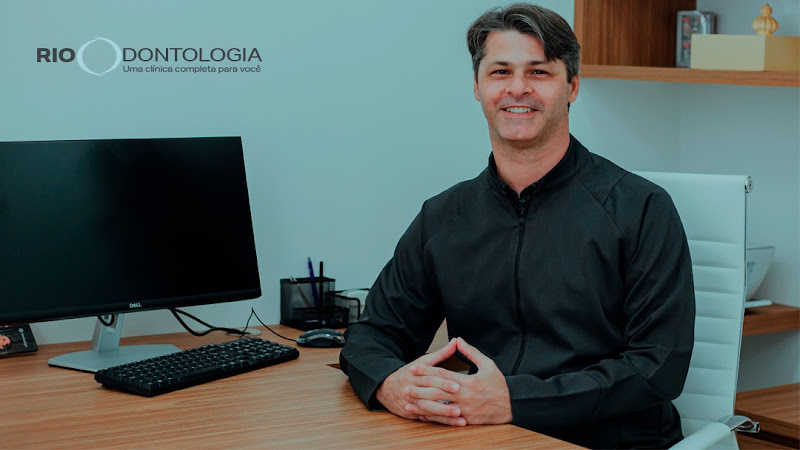 Foto 2 de Dr. Rogério Cesconeto - Rio Odontologia