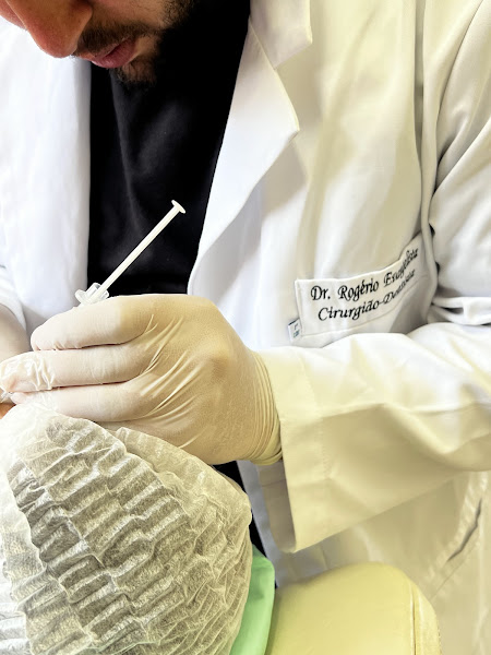 Foto 2 de Dr. Rogério Evangelista - Dentista