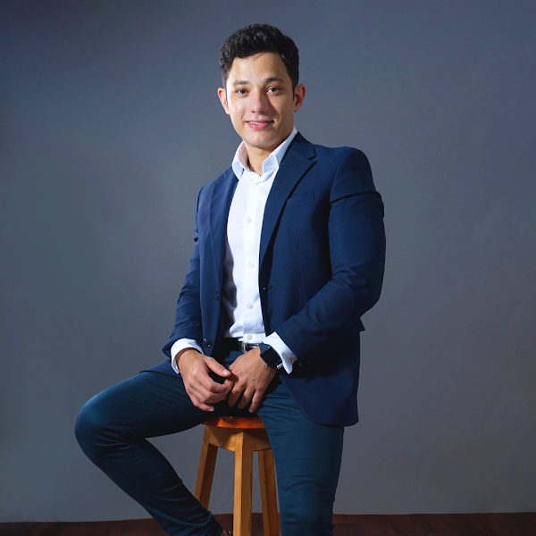 Foto 3 de Dr. Roni Lima